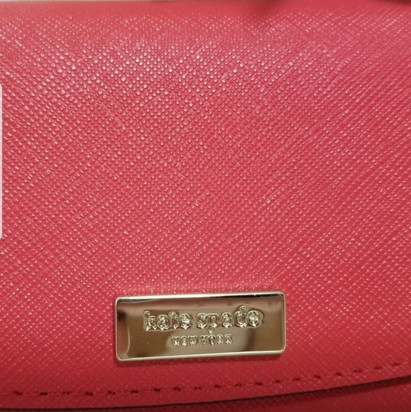 Kate Spade Laurel Way iPhone Wristlet - Picture 3 of 14